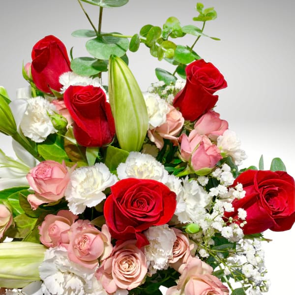 Osaka Flame Bouquet