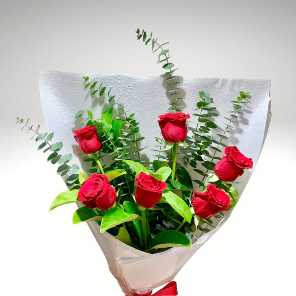Timeless Six Roses